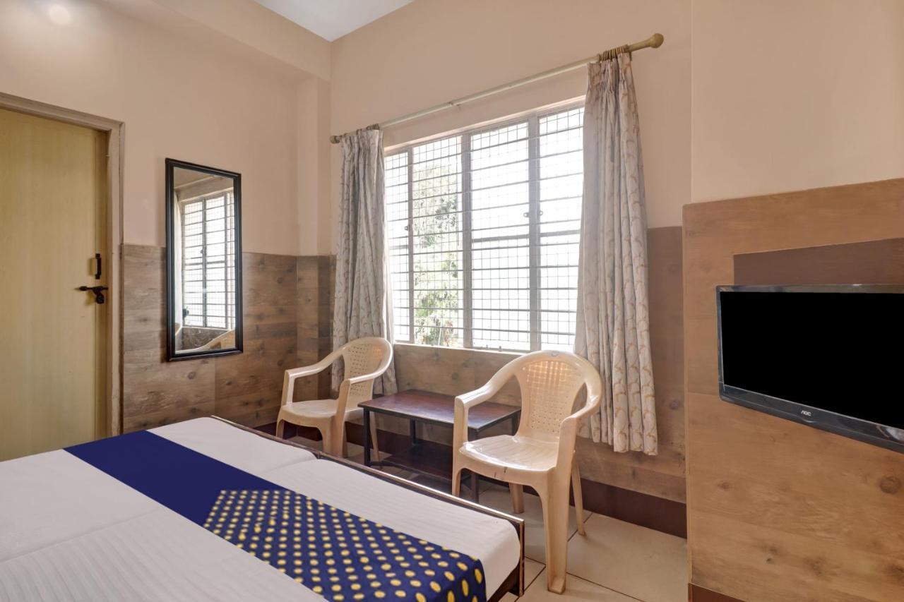 Hotel Spot On Ganga Yatri Nivas Gundlupet Exterior foto